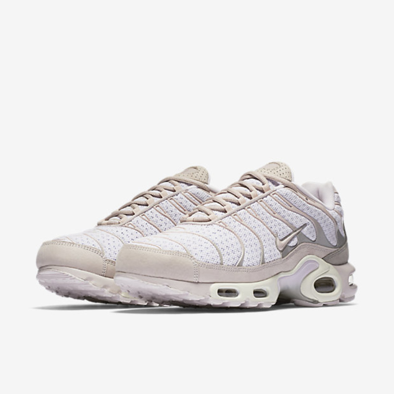 Nike air max outlet plus pink velvet